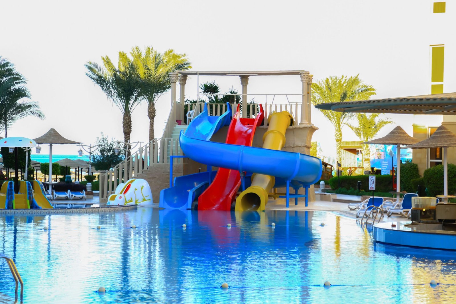 hurghada amc royal hotel spa pharaohs star trips